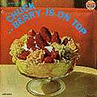 Chuck Berry Chuck Berry Is On Top Формат: Audio CD Дистрибьютор: Universal Лицензионные товары Характеристики аудионосителей 2006 г Альбом: Импортное издание инфо 10418c.